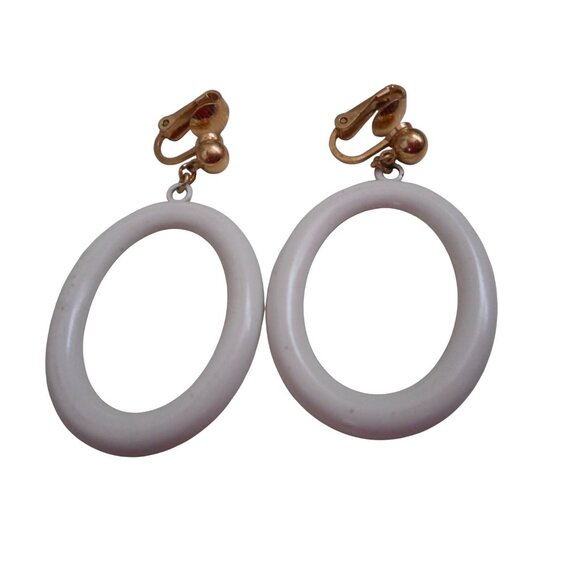 Trifari Jewelry - Vintage 1980s Trifari clip on earrings white hoops w/ ball tops costume jewelry